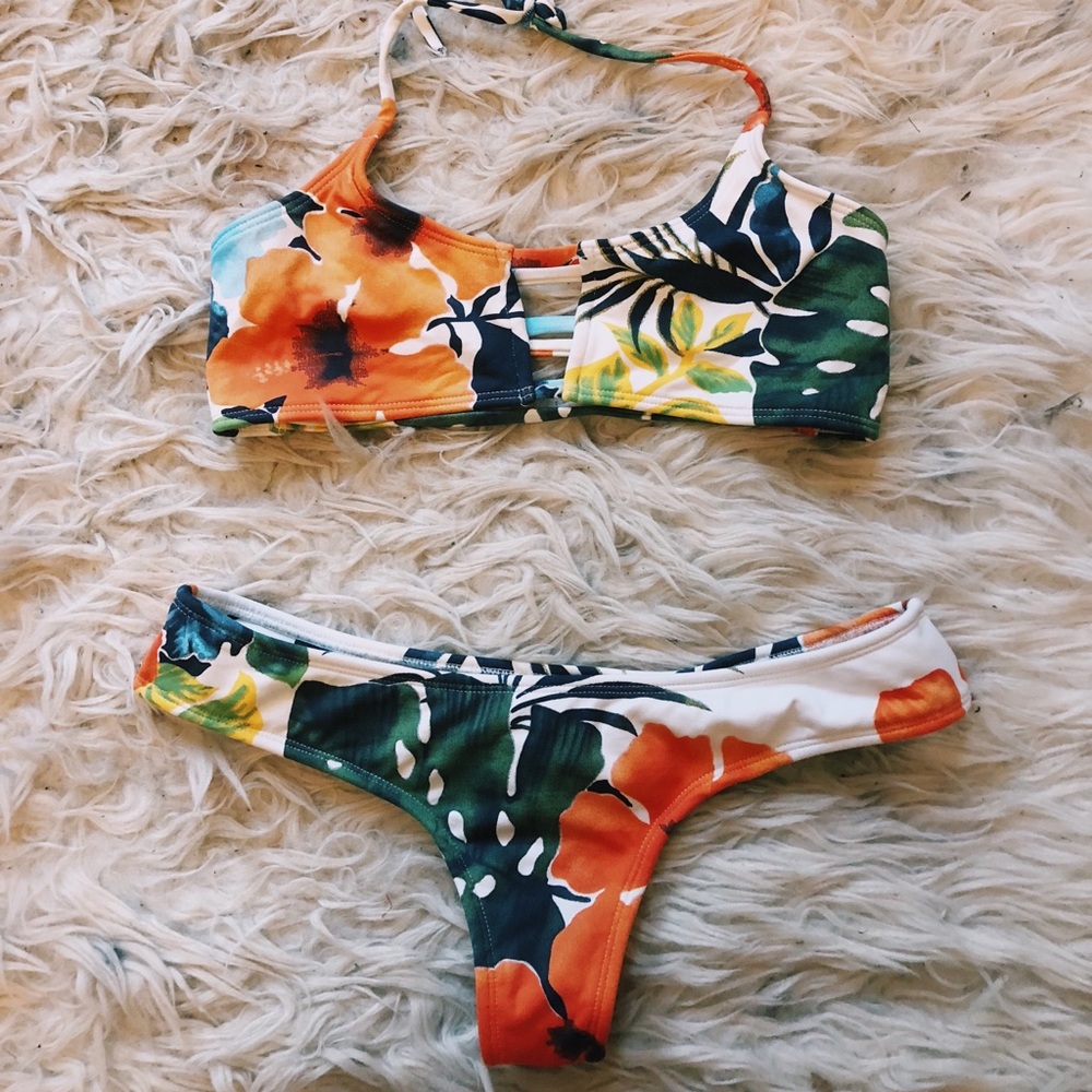 Midori Bikini